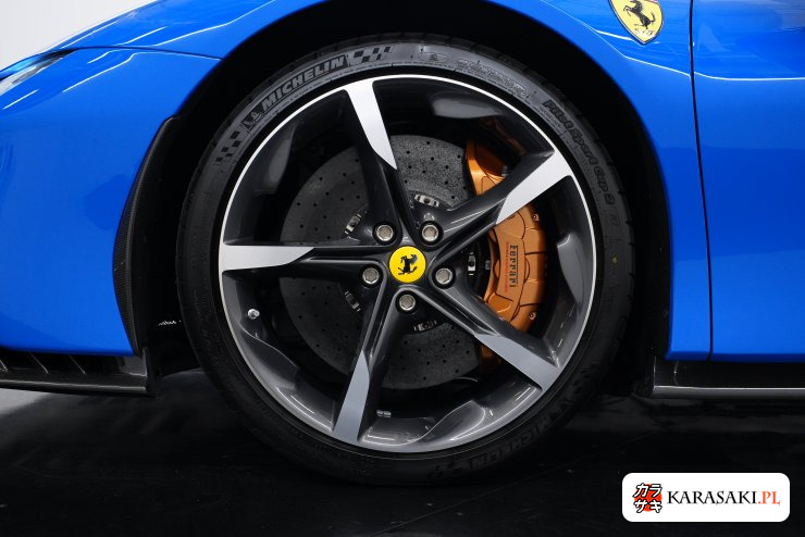 2023 Ferrari SF90 Spider 4WD 13