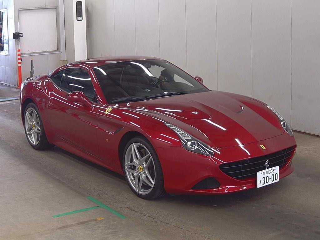 Ferrari California T 2015 z aukcji japońskiej