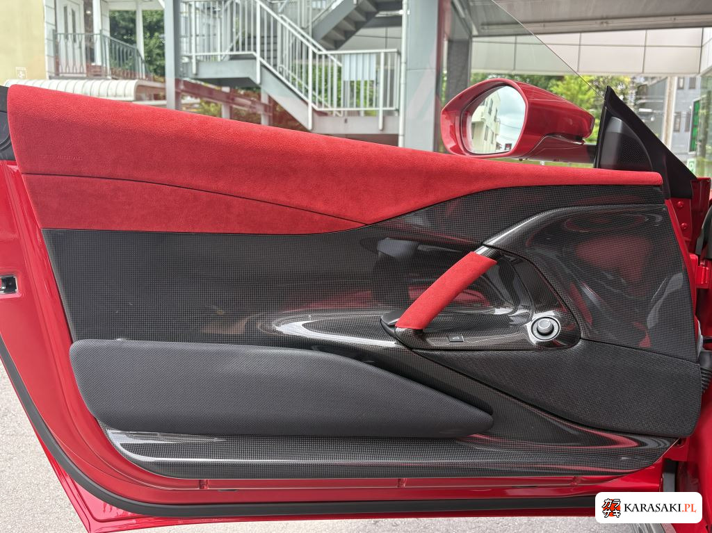 2023 Ferrari 812 Competizione 13