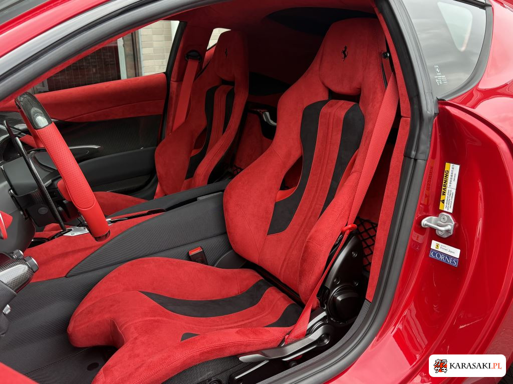 2023 Ferrari 812 Competizione 15