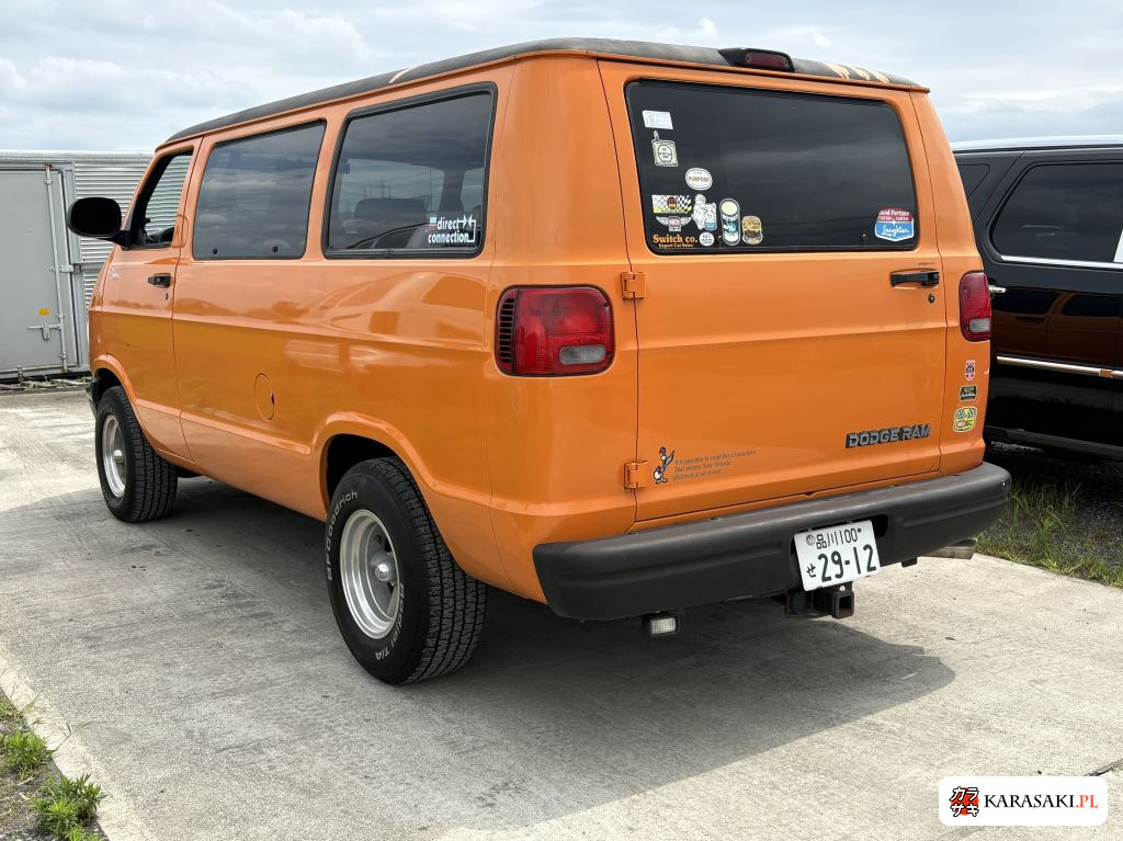 2004 Dodge 10