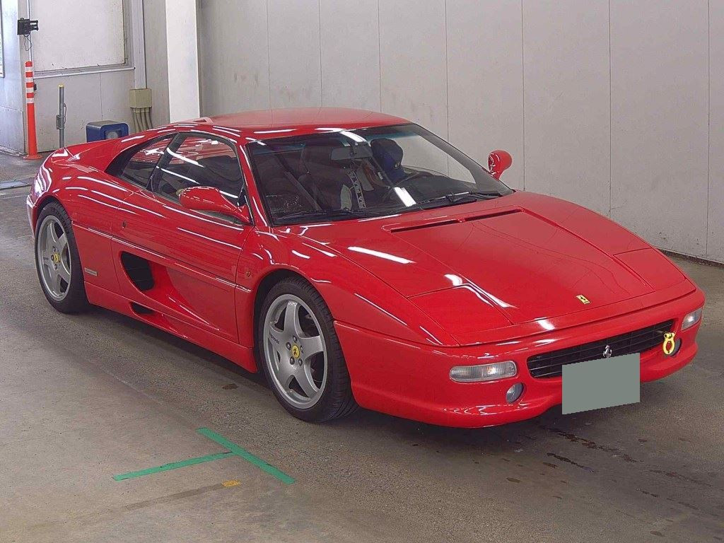 Ferrari F355 1996 z aukcji japońskiej