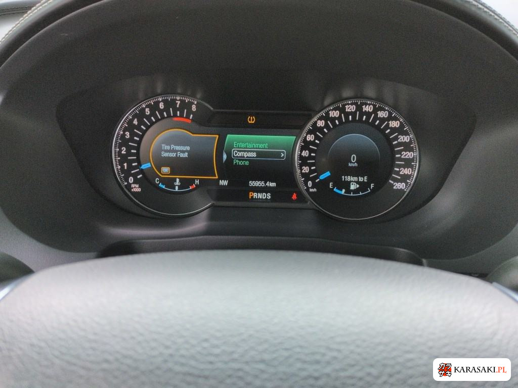 2016 Ford Explorer 5D 4WD Titanium 6