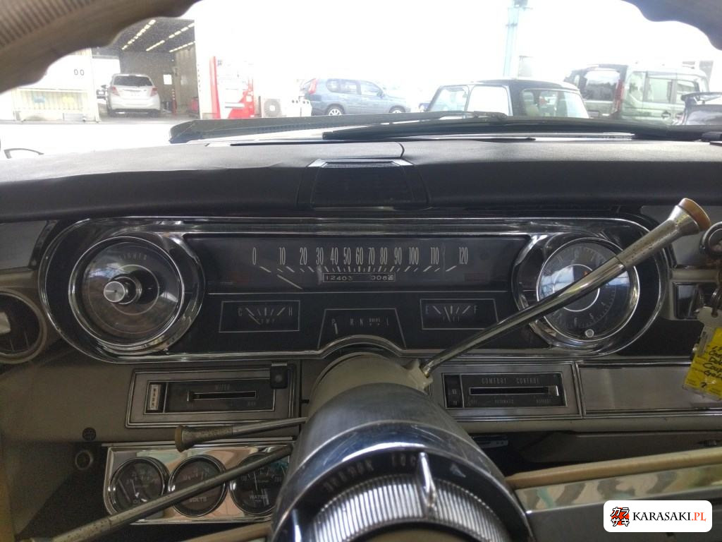 2005 Cadillac De Ville Base Grade 6