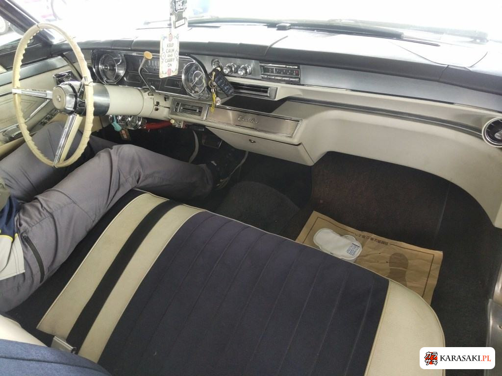 2005 Cadillac De Ville Base Grade 5