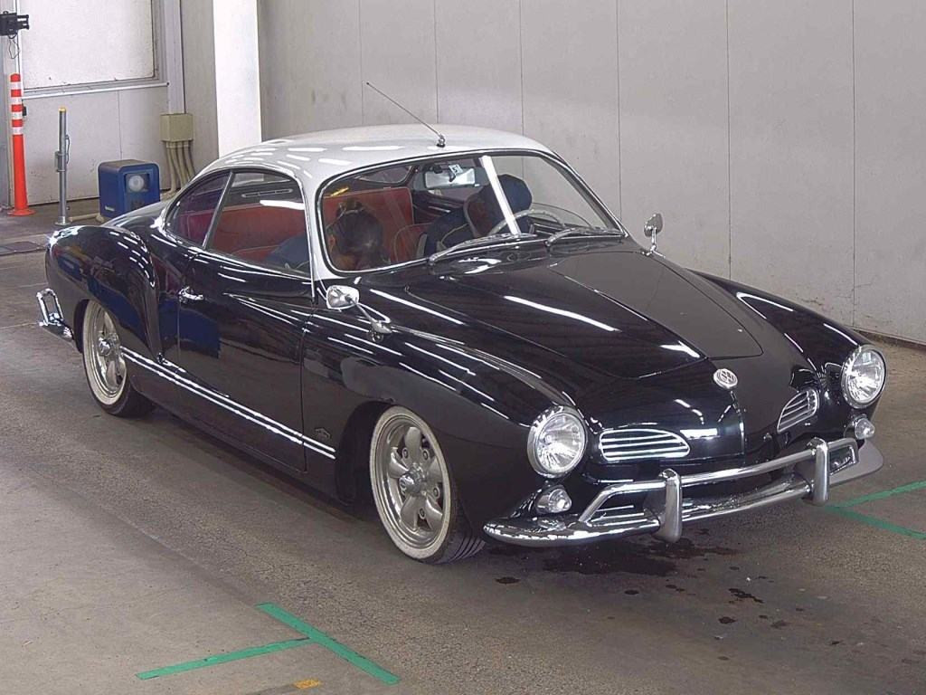 Volkswagen Karmann Ghia 1993 z aukcji japońskiej