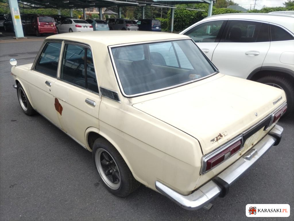 1971 Nissan Datsun Bluebird 4D 2