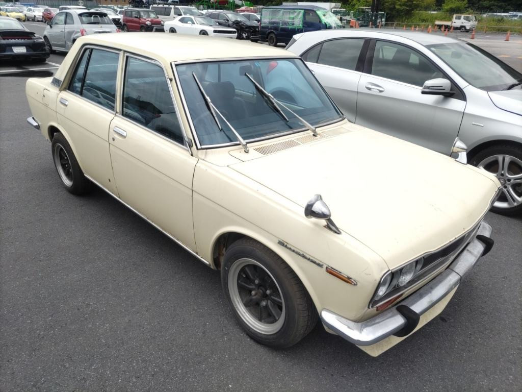 Nissan Datsun Bluebird 1971 z aukcji japońskiej