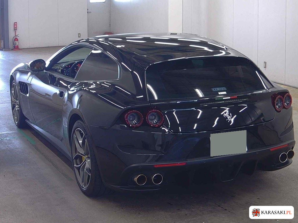 2020 Ferrari GTC4 Lusso T 2
