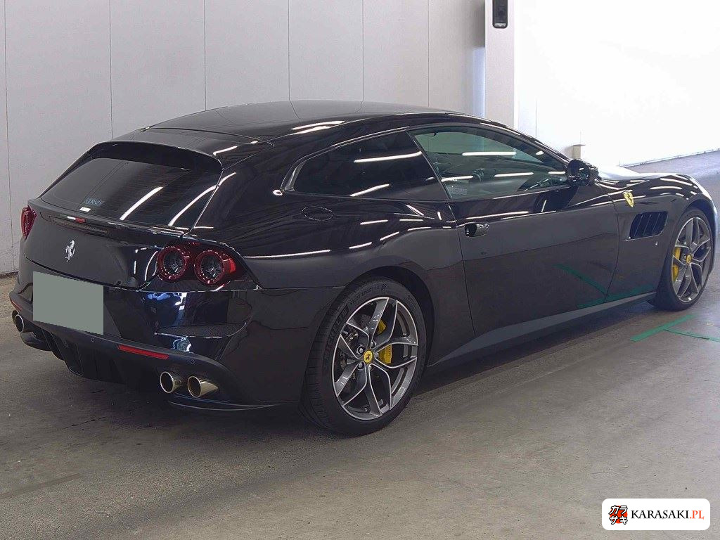 2020 Ferrari GTC4 Lusso T 4
