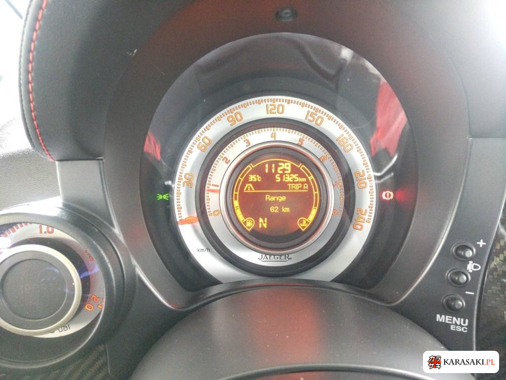 2011 Abarth 695 Tributo Ferrari Base Grade 6