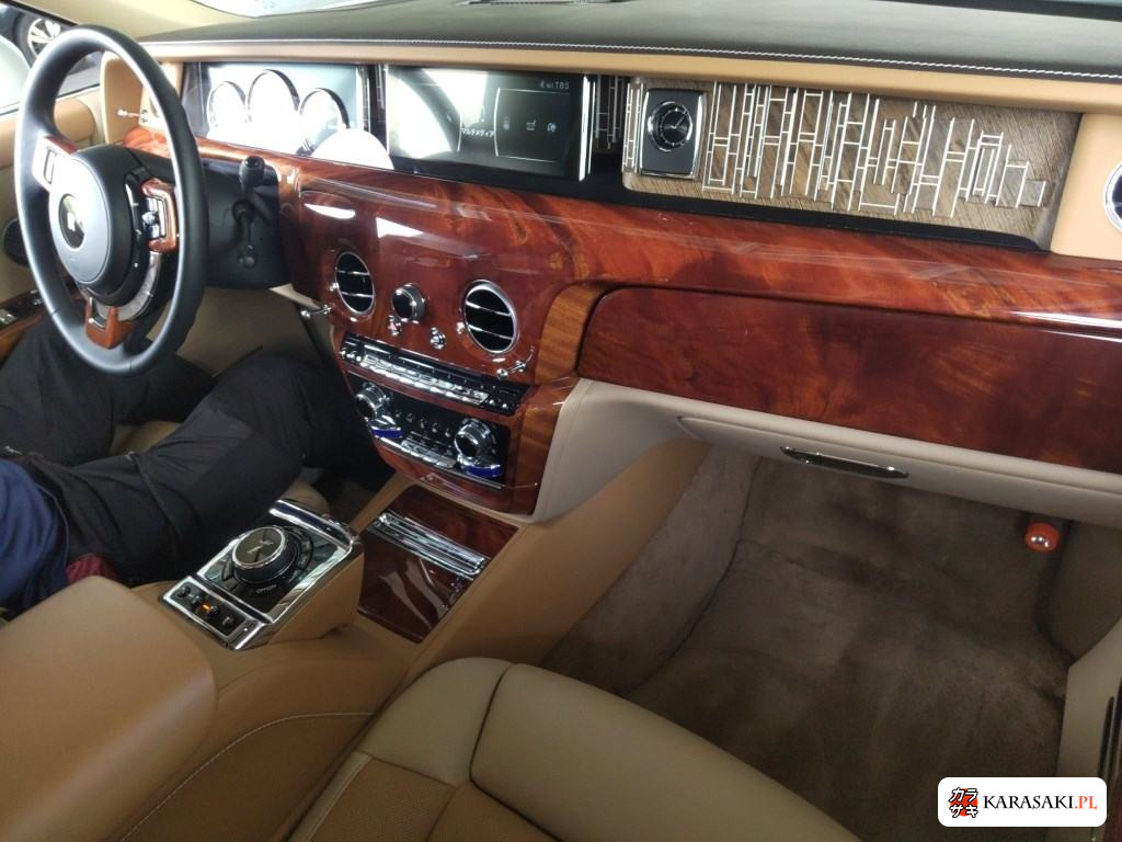 2020 Rolls-Royce Phantom Base Grade 5