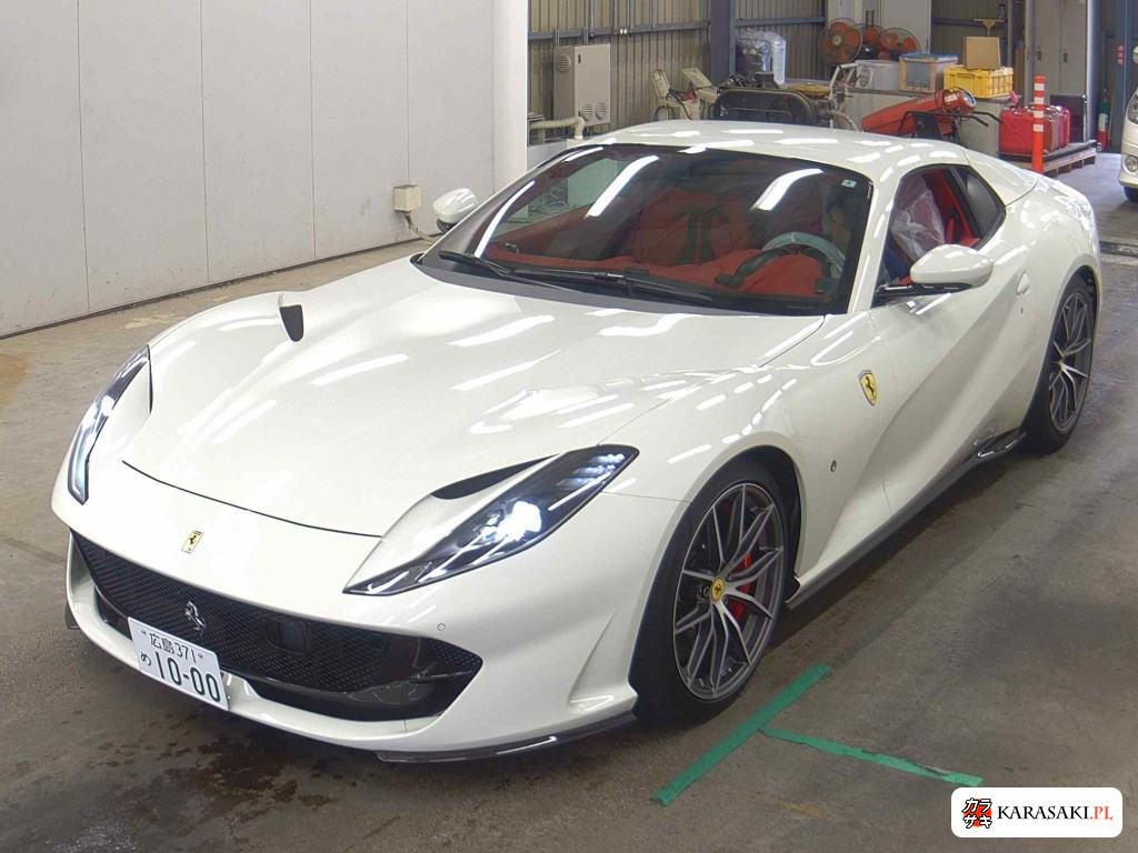 2022 Ferrari 812 GTS 3