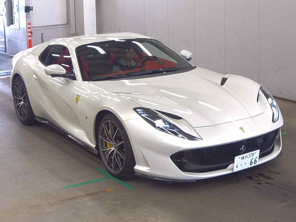 Ferrari 812 GTS 2021 z aukcji japońskiej