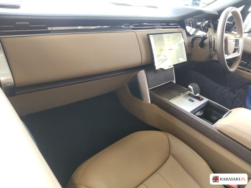 2025 Land Rover Range Rover 4WD 5