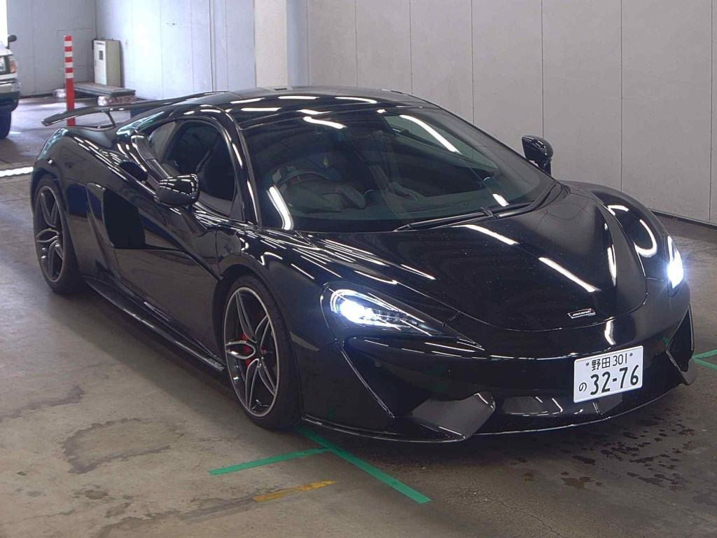 McLaren 570GT 2018 z aukcji japońskiej