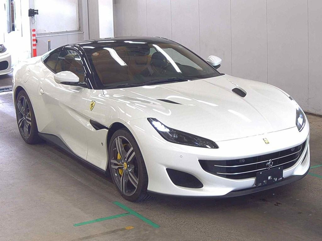 Ferrari Portofino 2021 z aukcji japońskiej