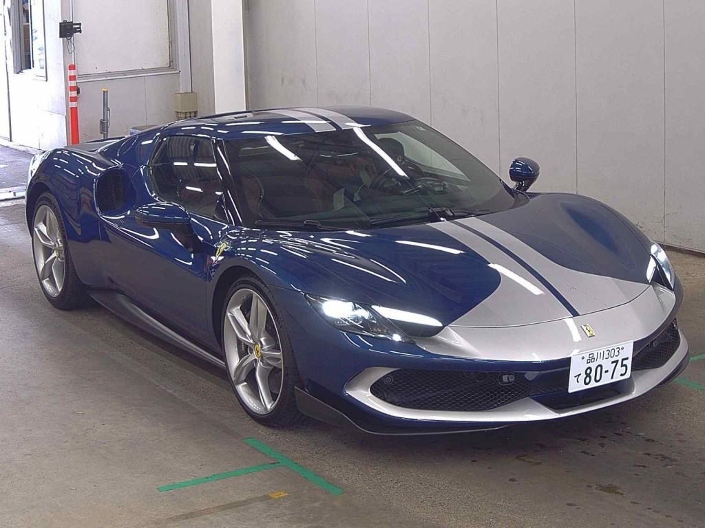Ferrari 296GTB 2022 z aukcji japońskiej