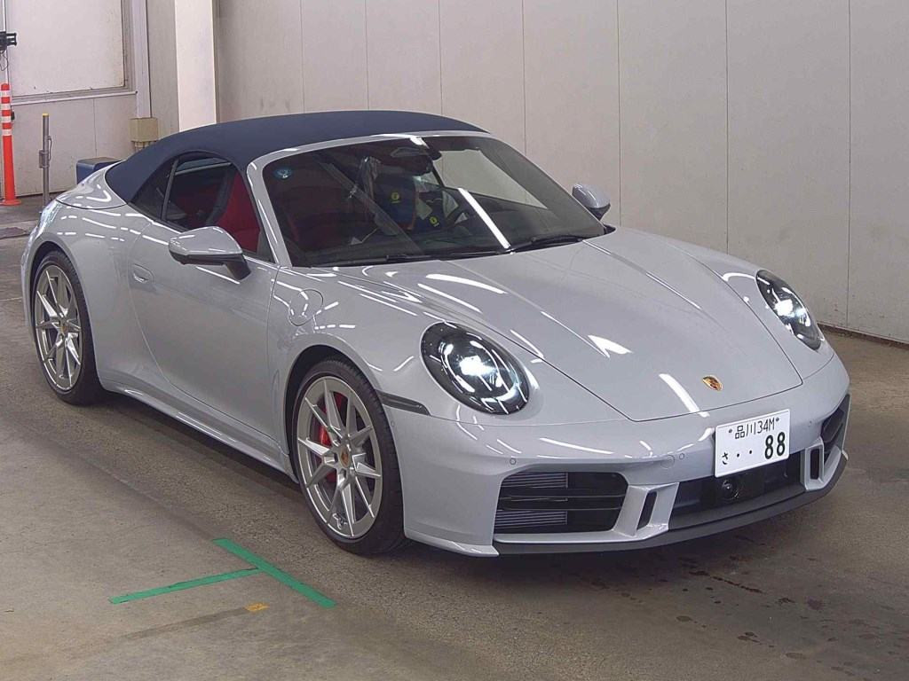 Porsche 911 2026 z aukcji japońskiej
