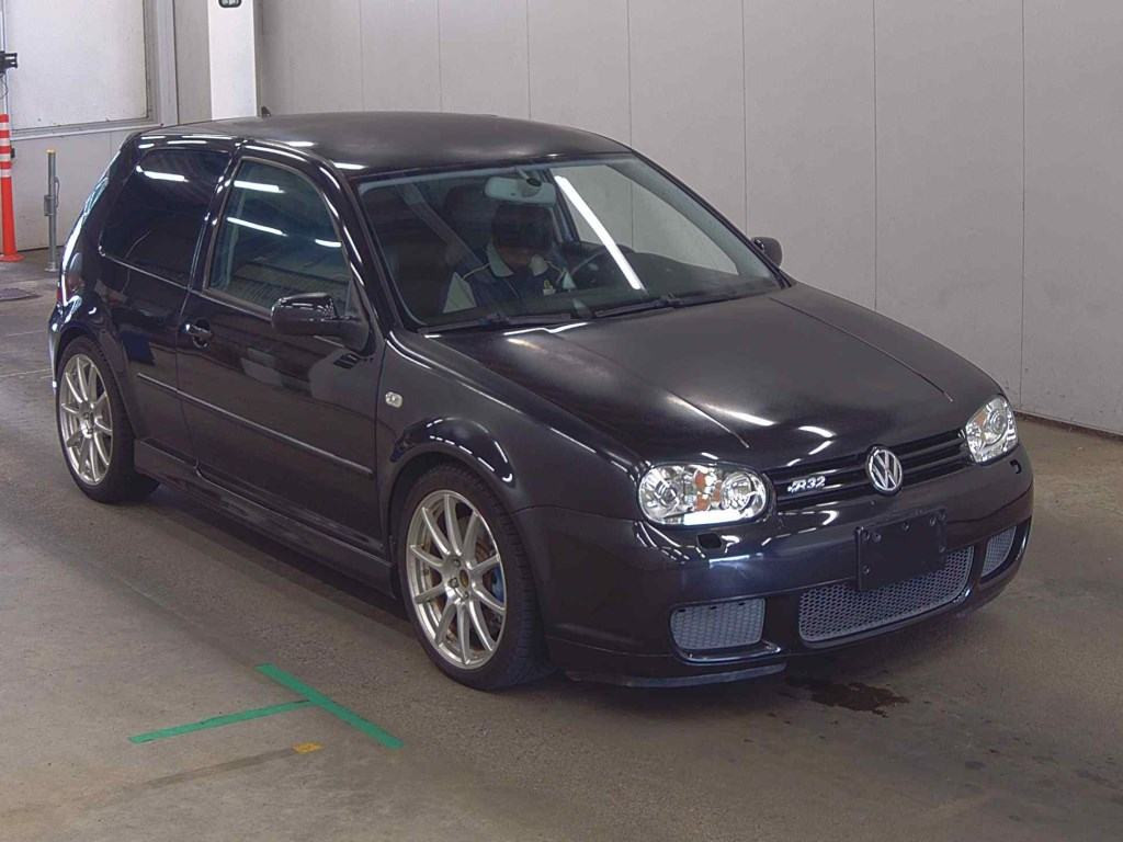 Volkswagen Golf 2003 z aukcji japońskiej