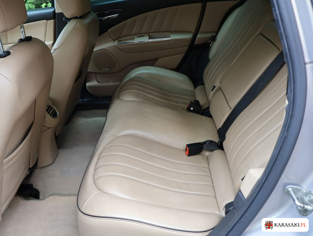 2013 Lancia Delta 14