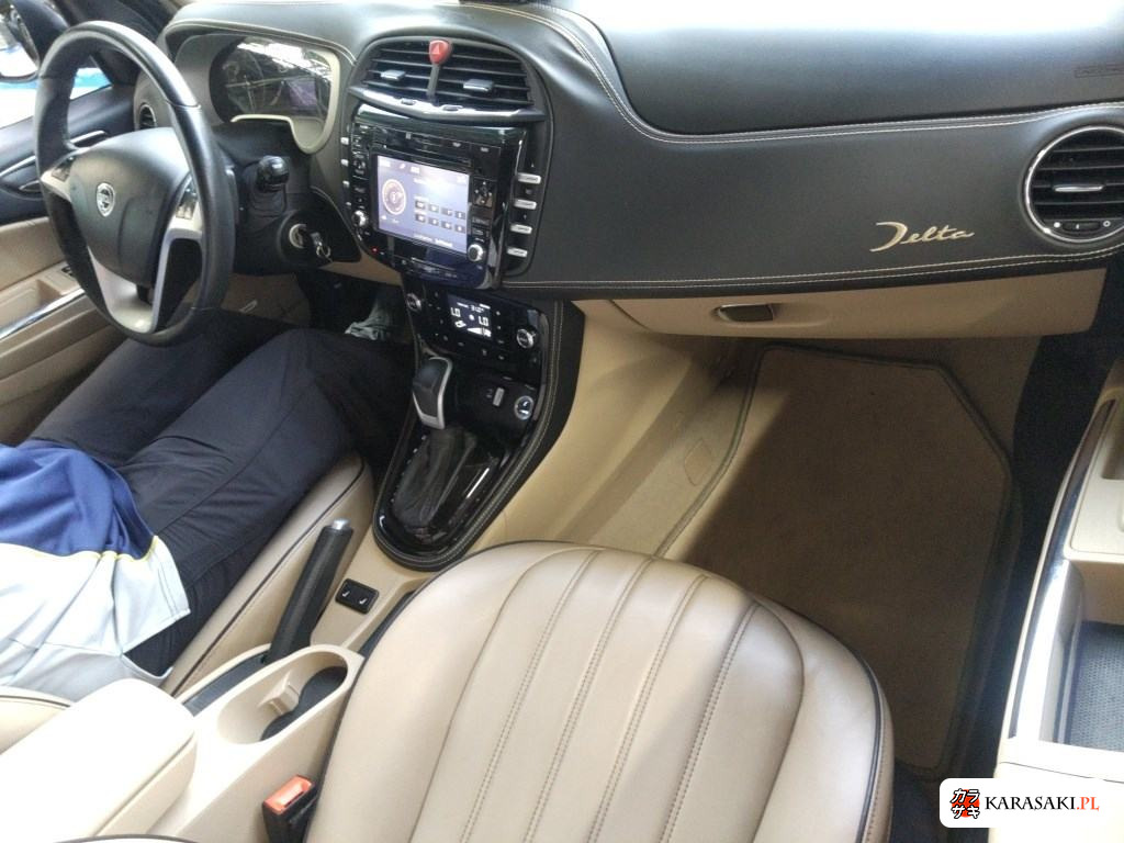 2013 Lancia Delta 5