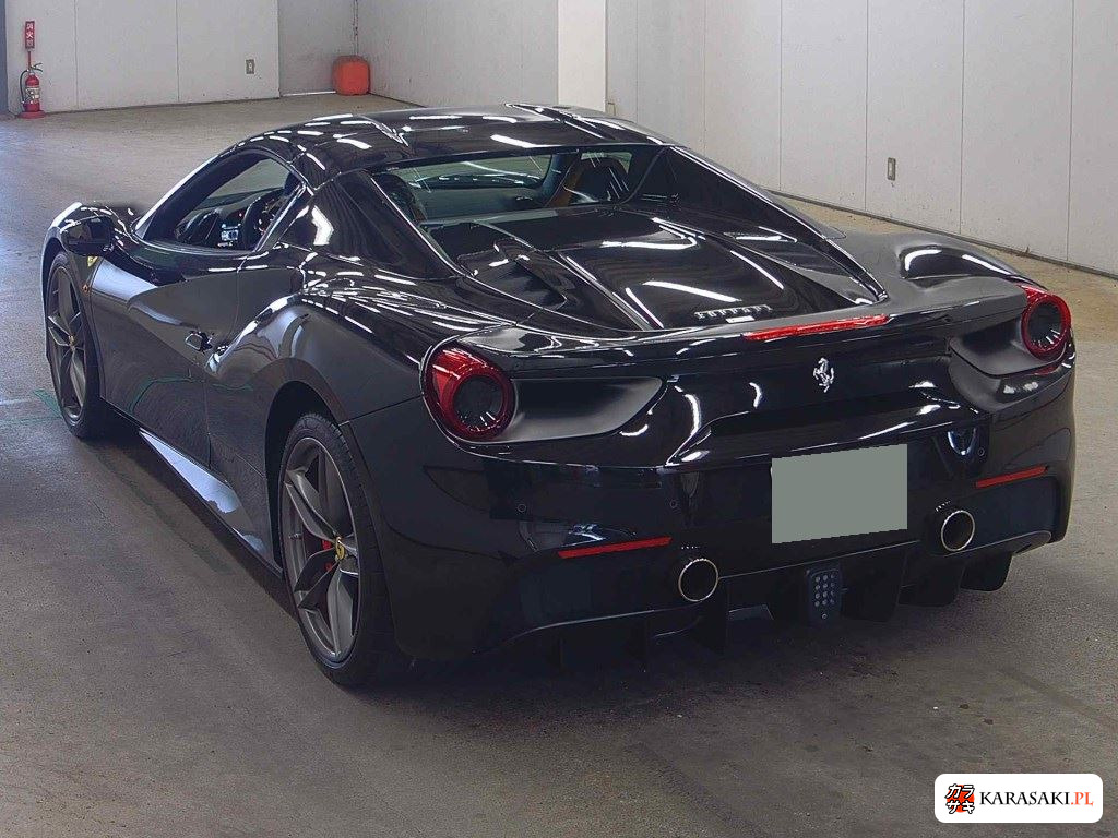 2017 Ferrari 488 Spider 2