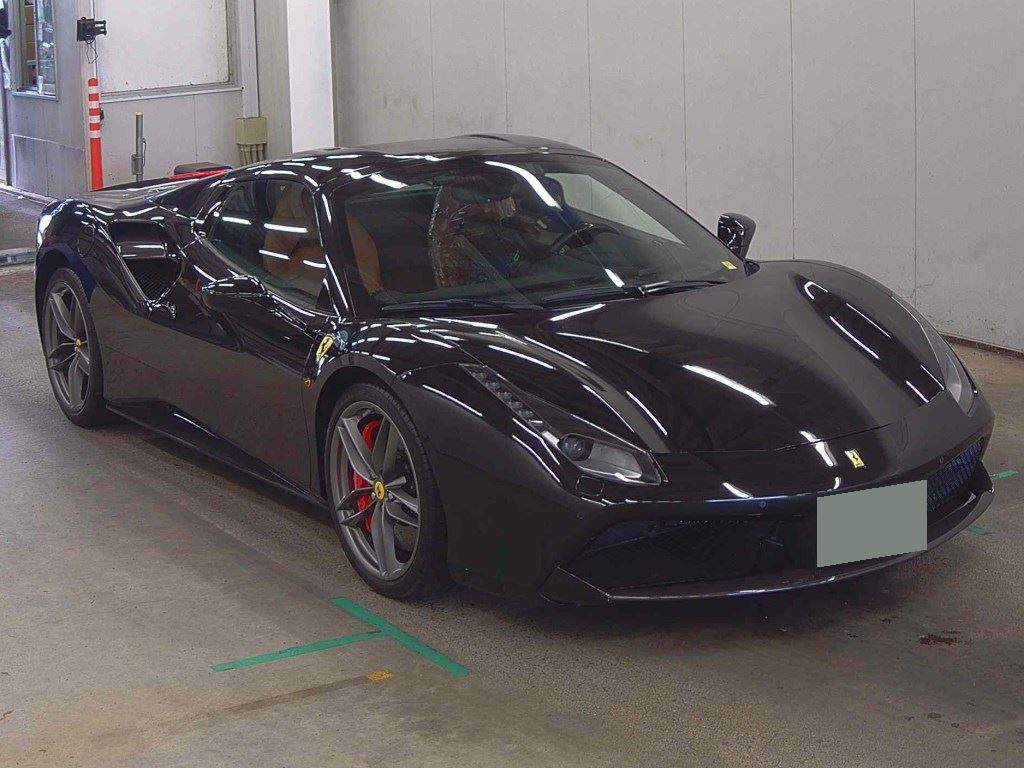 Ferrari 488 Spider 2017 z aukcji japońskiej