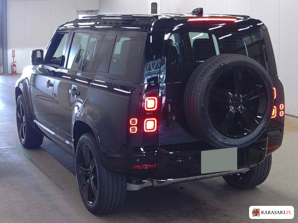 2026 Land Rover Defender 5D 4WD 2