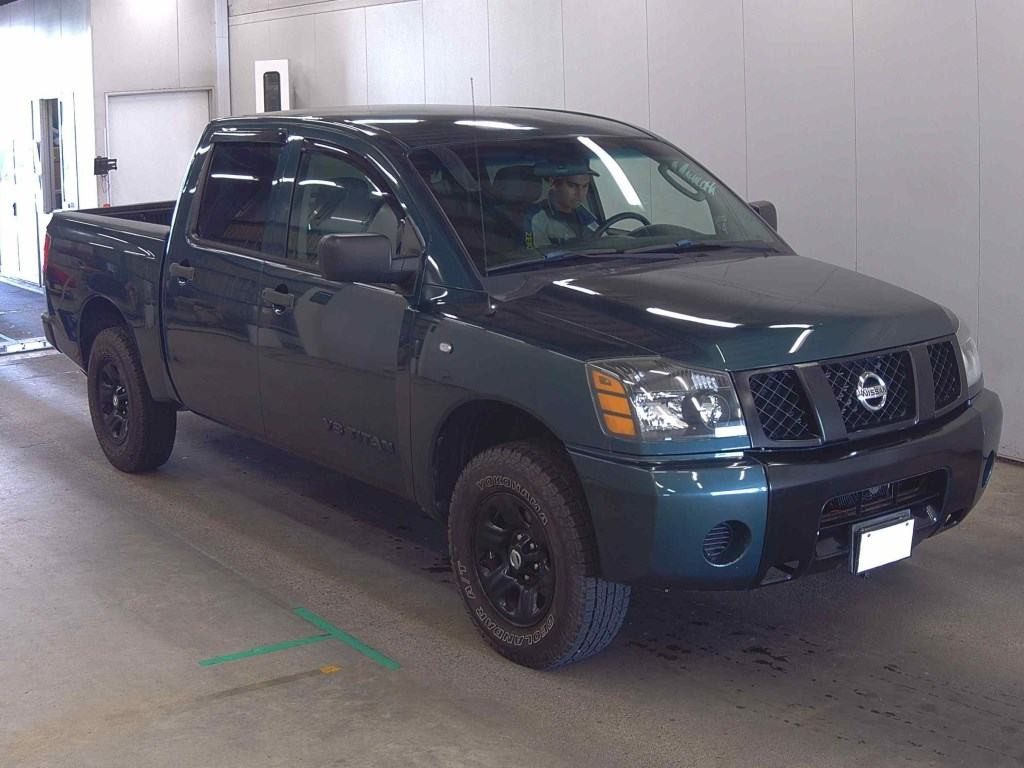 America Nissan Titan 2010 z aukcji japońskiej
