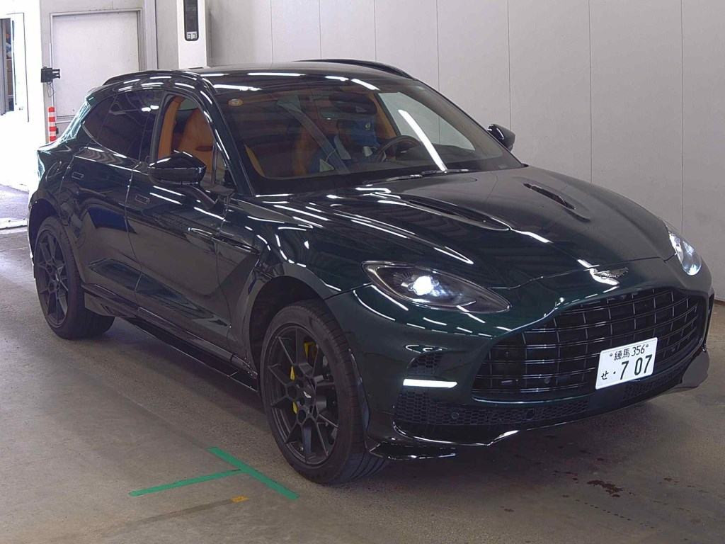 Aston Martin DBX 2022 z aukcji japońskiej