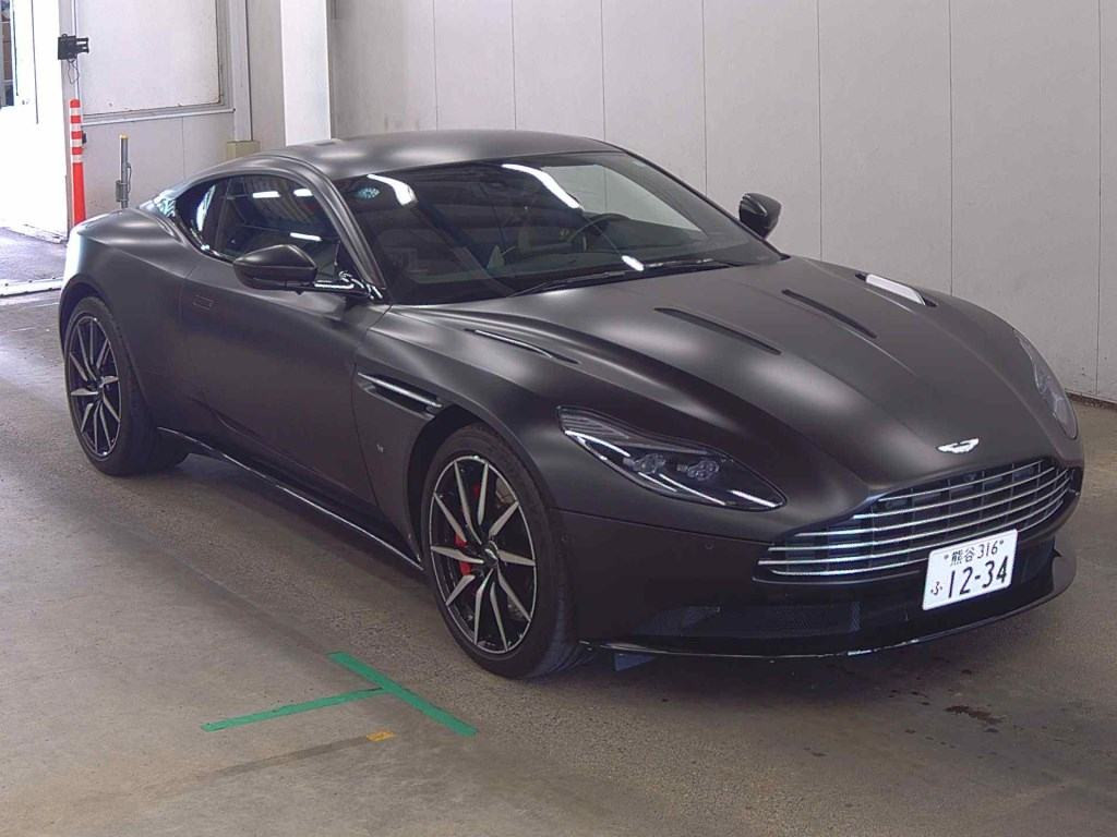Aston Martin DB11 2017 z aukcji japońskiej