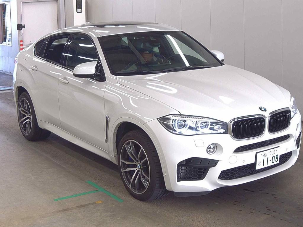 BMW X6 M 2018 z aukcji japońskiej