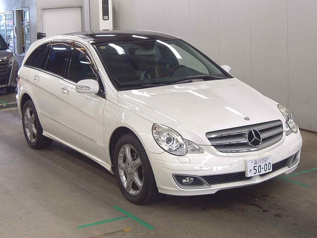 Mercedes-Benz R-Class 2006 z aukcji japońskiej