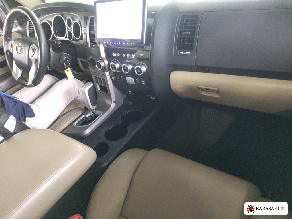 2017 America Toyota Sequoia 5D 4WD Limited 5