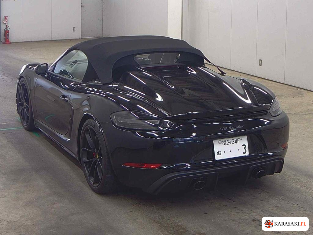 2021 Porsche 718 Spyder 2