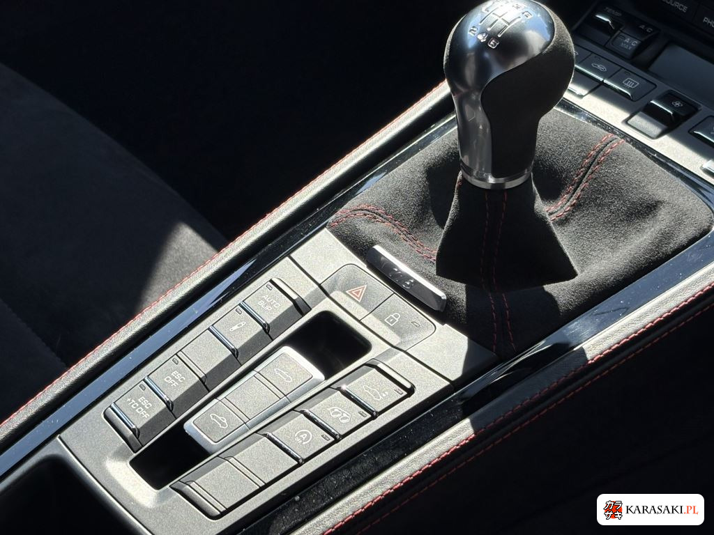 2021 Porsche 718 Spyder 13