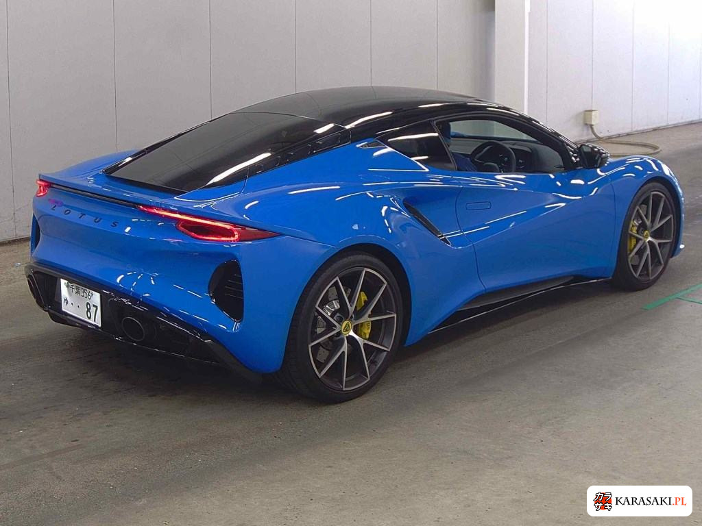 2024 Lotus Emira 4