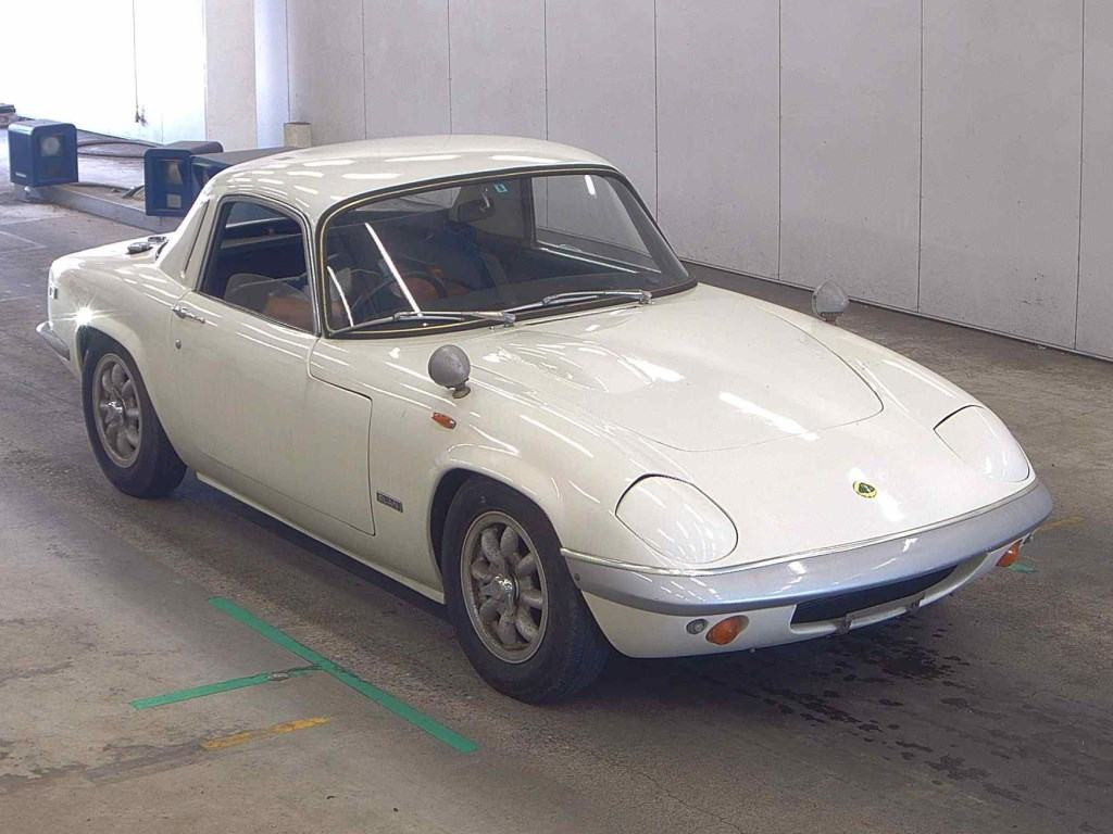 Lotus Elan 1986 z aukcji japońskiej