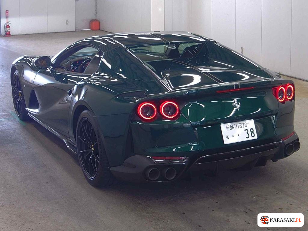 2023 Ferrari 812 GTS 2