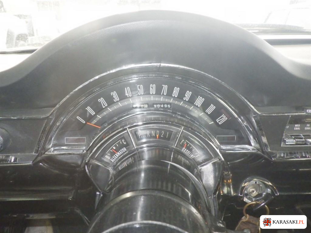 2004 Chrysler Newport 6