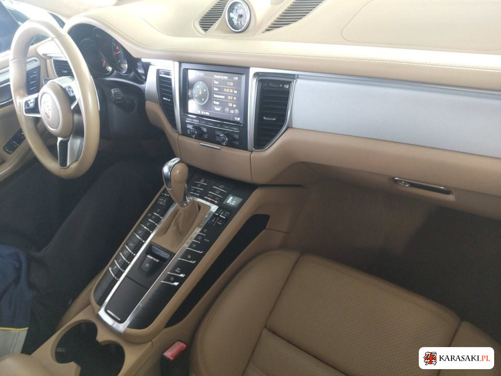 2015 Porsche Macan 4WD Turbo 5
