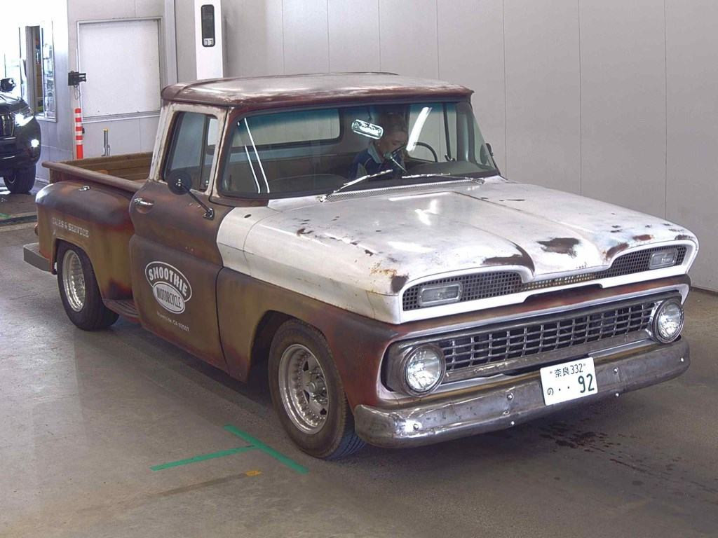 Chevrolet 2024 z aukcji japońskiej
