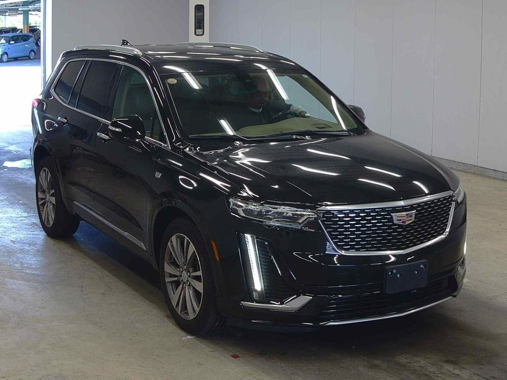 Cadillac XT6 2020 z aukcji japońskiej