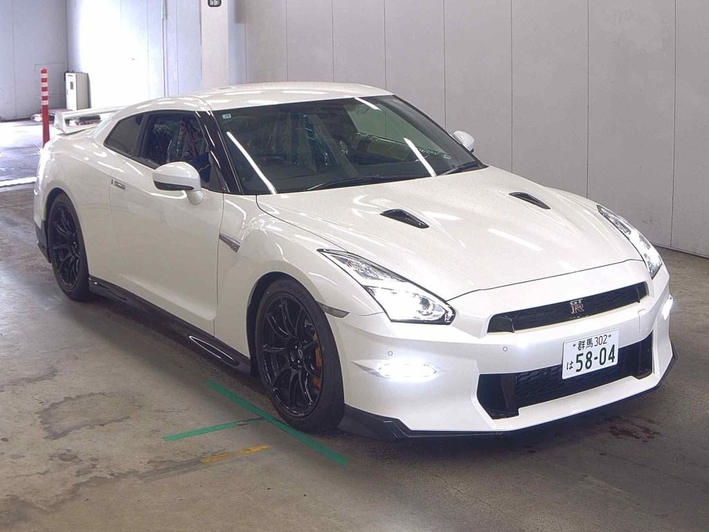 Nissan GT-R 2025 z aukcji japońskiej