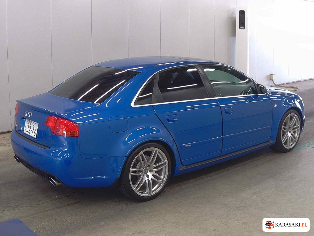 2007 Audi RS4 4D 4WD Base Grade 4