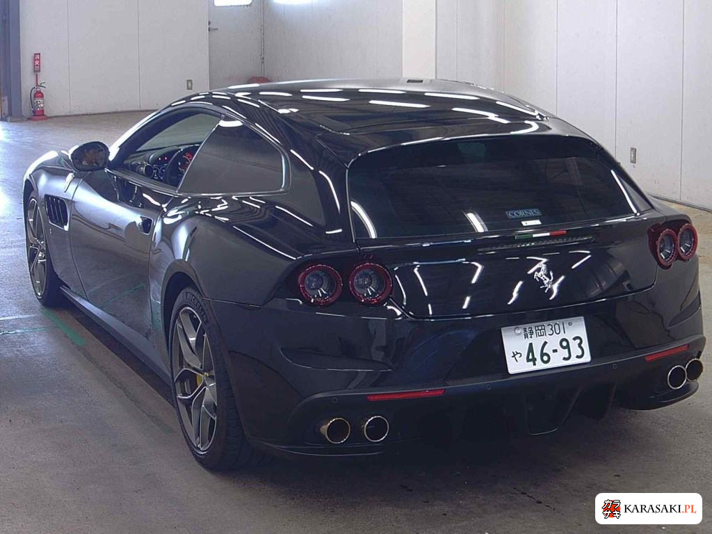 2020 Ferrari GTC4 Lusso T 2