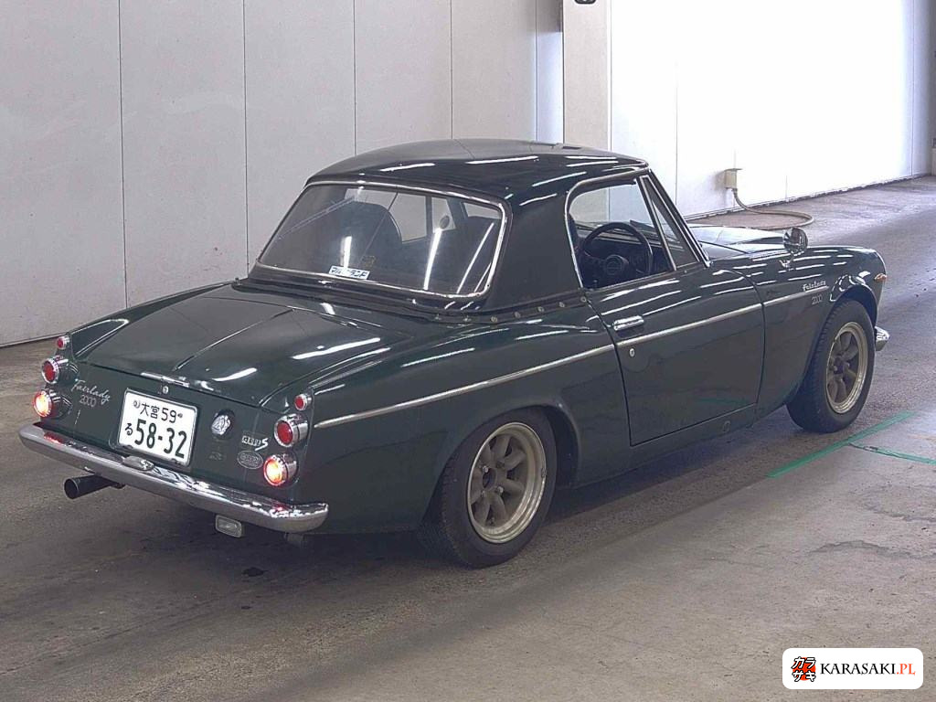 1968 Nissan Datsun Fairlady 4
