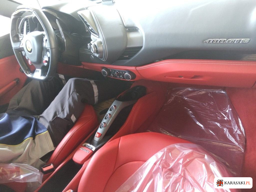 2018 Ferrari 488 GTB Base Grade 5