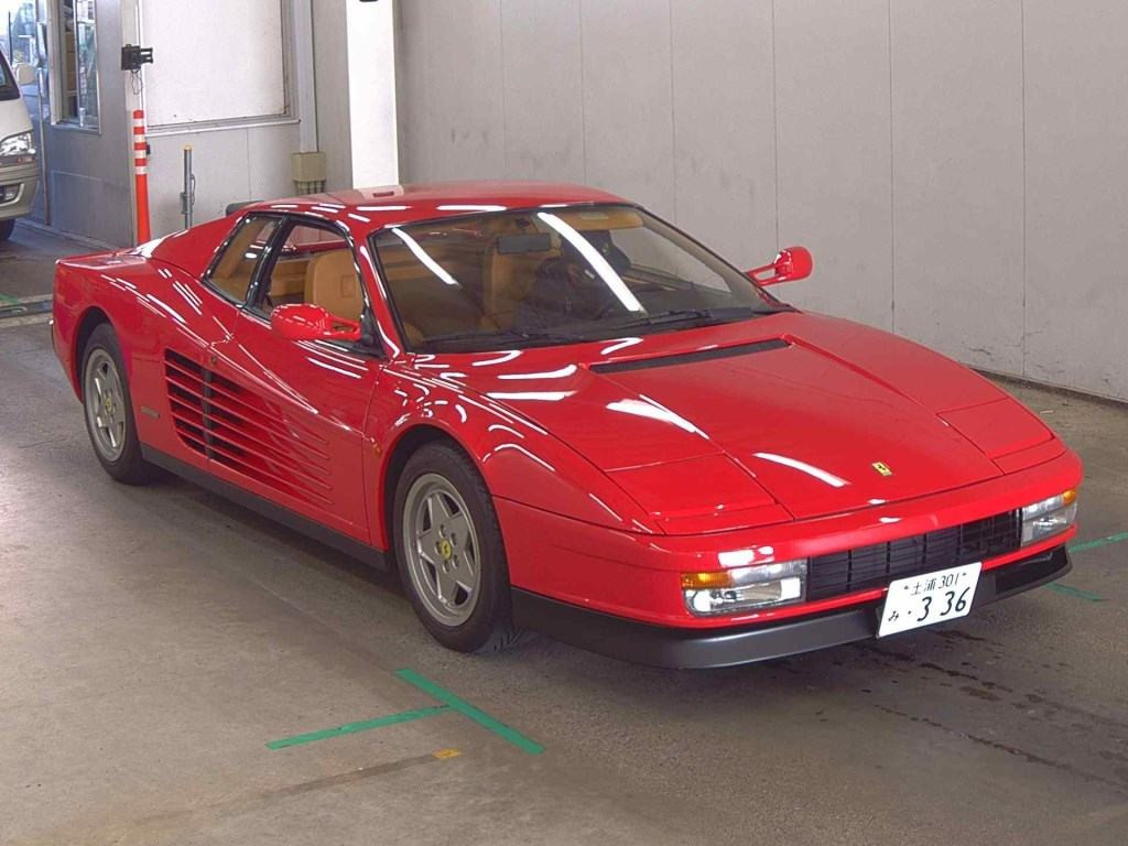 Ferrari Testarossa 1990 z aukcji japońskiej